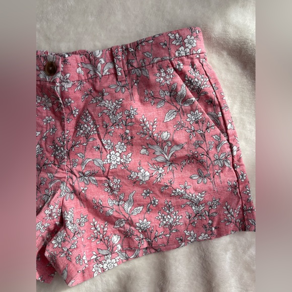 GAP Khakis by GAP Pink Floral Print Summer Short 06 R - Picture 4 of 14